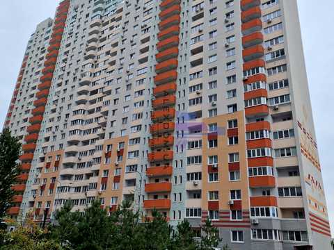квартира за адресою Софії Русової вул., 7-А