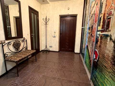 квартира за адресою Левка Лук'яненка вул. (Ватутіна), 36