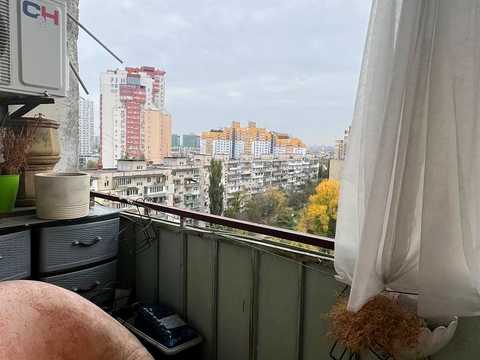 квартира за адресою Амвросія Бучми бульв., 8