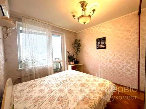 квартира за адресою Амвросія Бучми бульв., 8