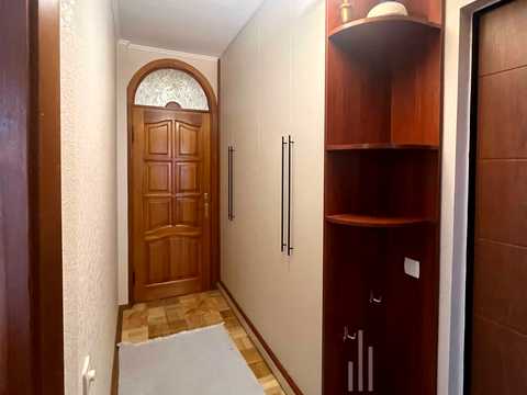 квартира за адресою Амвросія Бучми бульв., 8