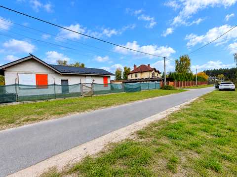 будинок за адресою с. Старі Петрівці, провулок Лісовий, 5
