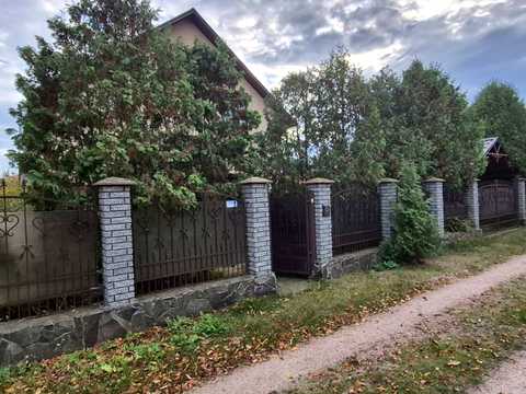 дом по адресу Річна