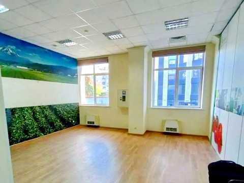 комерційна за адресою Казимира Малевича вул. (Боженка), 87