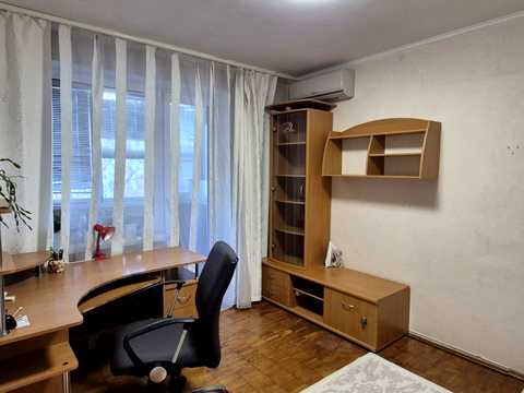 квартира за адресою Голосіївський просп. (40-річчя Жовтня), 11