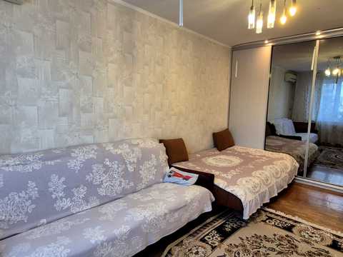квартира за адресою Голосіївський просп. (40-річчя Жовтня), 11
