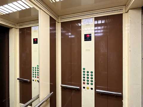 квартира за адресою Київ, Патріарха Мстислава Скрипника вул. (Миколи Островського), 7