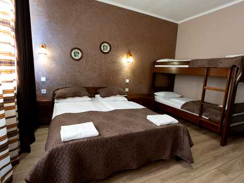 коммерческая по адресу с. Поляница, урочище Прелуки ул., 47а