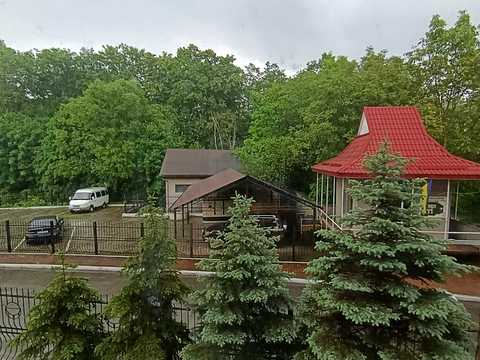комерційна за адресою Суховоля вул., 60а