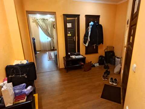 комерційна за адресою Суховоля вул., 60а