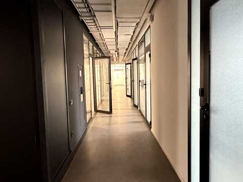 комерційна за адресою Київ, Жилянська вул., 29