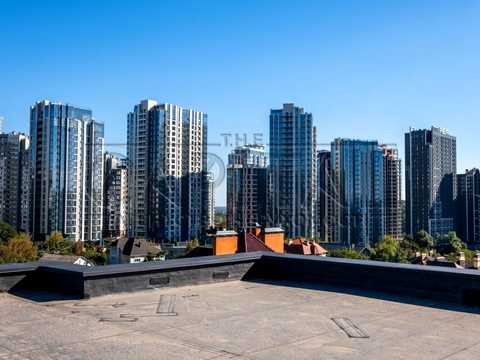 коммерческая по адресу Яготинская ул., 9