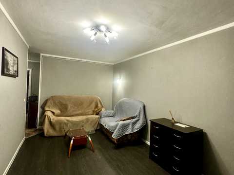 квартира за адресою Михайла Омеляновича-Павленка вул. (Суворова), 18/20