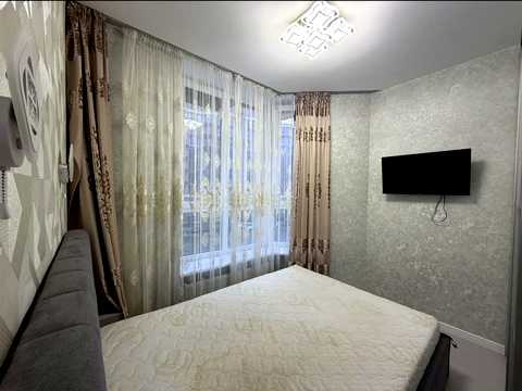 квартира за адресою Щаслива вул., 65