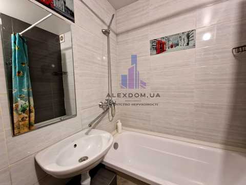 квартира за адресою Райдужна вул., 13-В