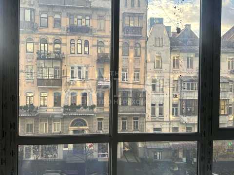 коммерческая по адресу Саксаганского ул., 80