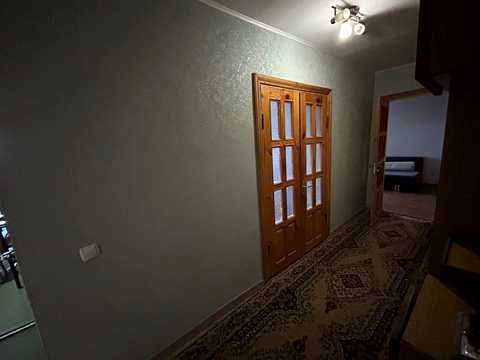 квартира за адресою Стадникової вул., 1