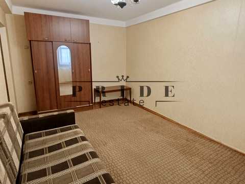 квартира за адресою Ореста Левицького вул. (Академіка Курчатова), 8