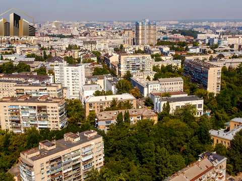 комерційна за адресою Кловський узвіз, 7