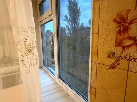 квартира за адресою Йорданська вул. (Лайоша Гавро), 3