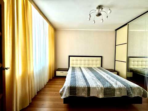 квартира за адресою Василя Касіяна вул., 2/1