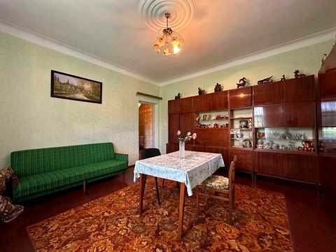 будинок за адресою с. Михайлівка-Рубежівка, Травнева