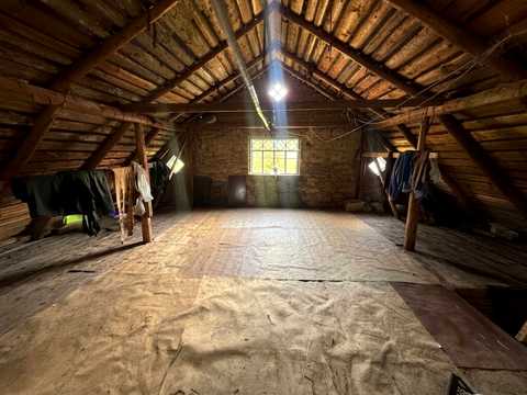 будинок за адресою с. Михайлівка-Рубежівка, Травнева