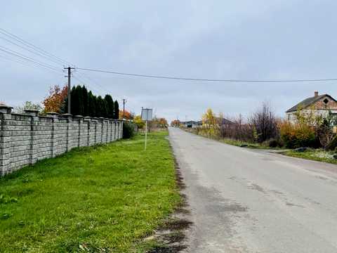 участок по адресу с. Прилуцкое, Соборности ул. (Радянська)