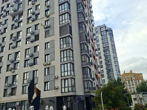 квартира за адресою Оксамитова вул., 9-А