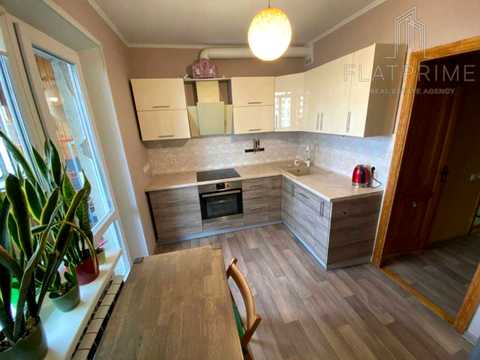 квартира по адресу Драгоманова ул., 40