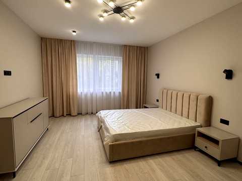 квартира за адресою Абуабдулло Рудакі вул., 5