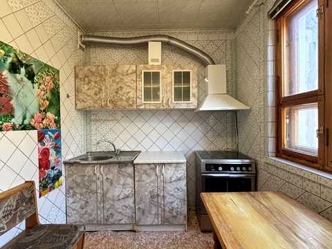 квартира за адресою Перемоги просп., 68а
