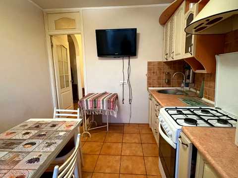 квартира за адресою Калинова вул., 84