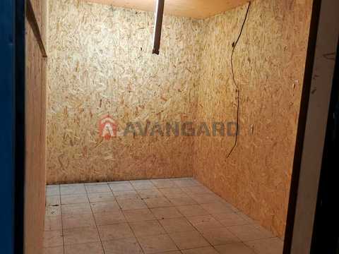 комерційна за адресою Ушинського вул., 1б
