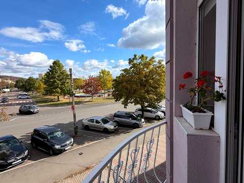 квартира за адресою Мукачеве, Митрополита Володимира вул. (Генерала Петрова), 56