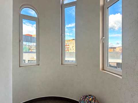 квартира за адресою Мукачеве, Митрополита Володимира вул. (Генерала Петрова), 56