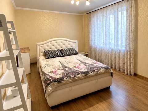 квартира за адресою Миколи Бажана просп., 24/1