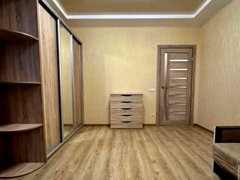 квартира по адресу Драгоманова ул., 2