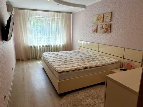 квартира за адресою Урлівська вул., 36
