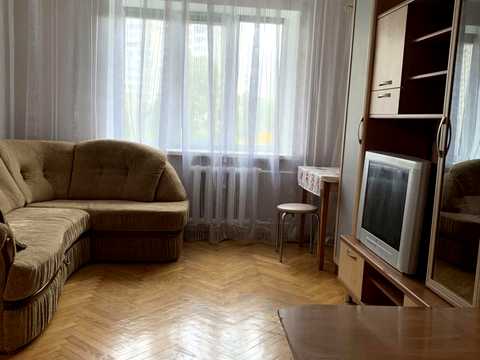 квартира за адресою Анни Ахматової вул., 5