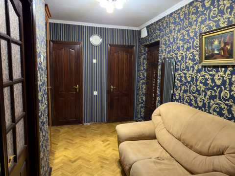 квартира по адресу Киев, Тополёвая ул., 4-8