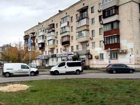 квартира за адресою Київ, Верховної Ради бульв., 33/1