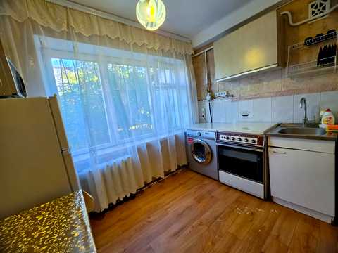 квартира по адресу Киев, Дарницкий бульв., 21