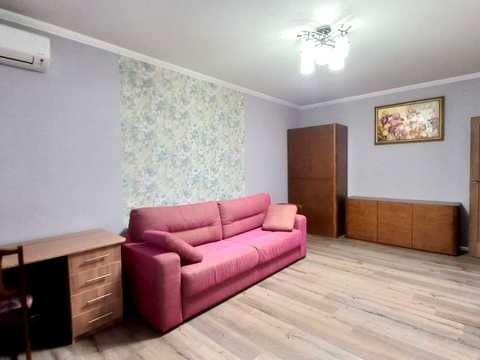 квартира за адресою Юрія Кондратюка вул., 5