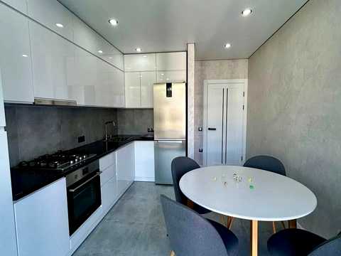 квартира за адресою Юліана Пелеша вул., 3, к10