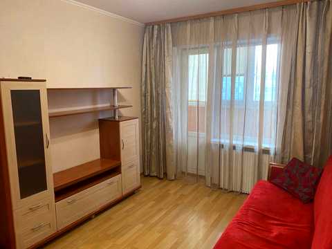 квартира за адресою Гната Юри вул., 1