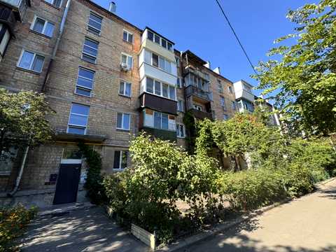квартира за адресою Світлицького вул., 27