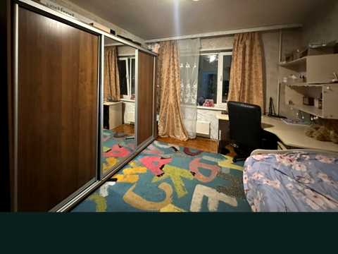 квартира по адресу Ревуцкого ул., 19/1
