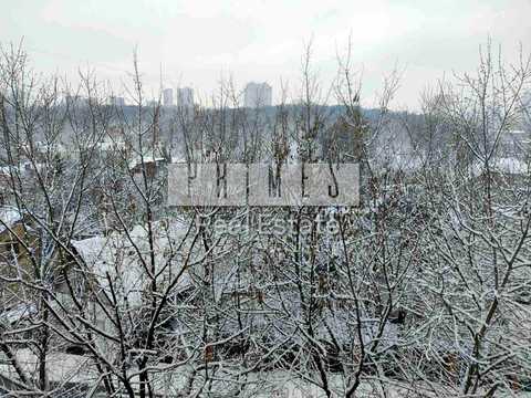 будинок за адресою Київ, Локомотивна вул.