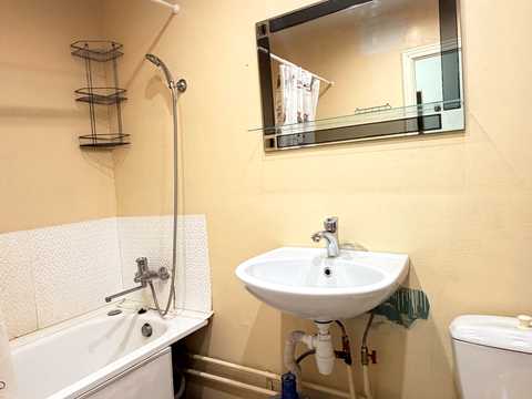 квартира по адресу Урловская ул., 15